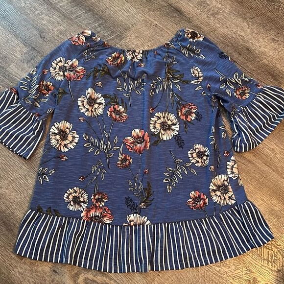 Fred David Floral Stripe Ruffle Hem Bell Sleeve Top Blue Off-Shoulder M Cute - Picture 7 of 8